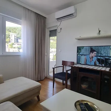 Orange Blues Apartman